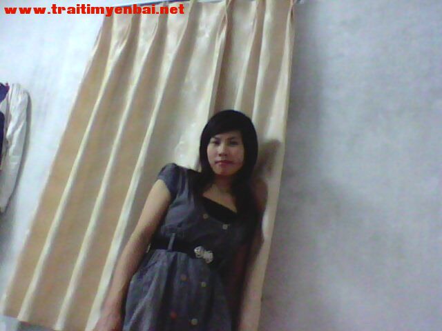 hoa yeu.jpg